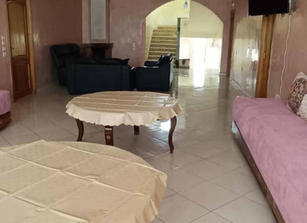 Stunning 3-Bed Villa In Fes Near Fes Sais Airport Екстер'єр фото